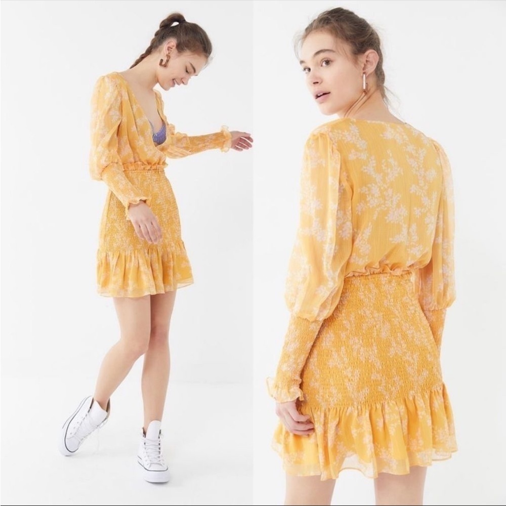 KEEPSAKE Embrace Mini Dress Golden Floral Size Small - Picture 2 of 12